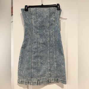Alice + Olivia Blue Strapless Bodycon Dress